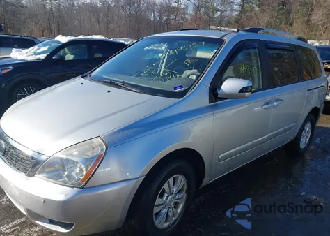 2012 Kia Sedona Lx z USA, uszkodzony, nr VIN KNDMG4C79C6445156
